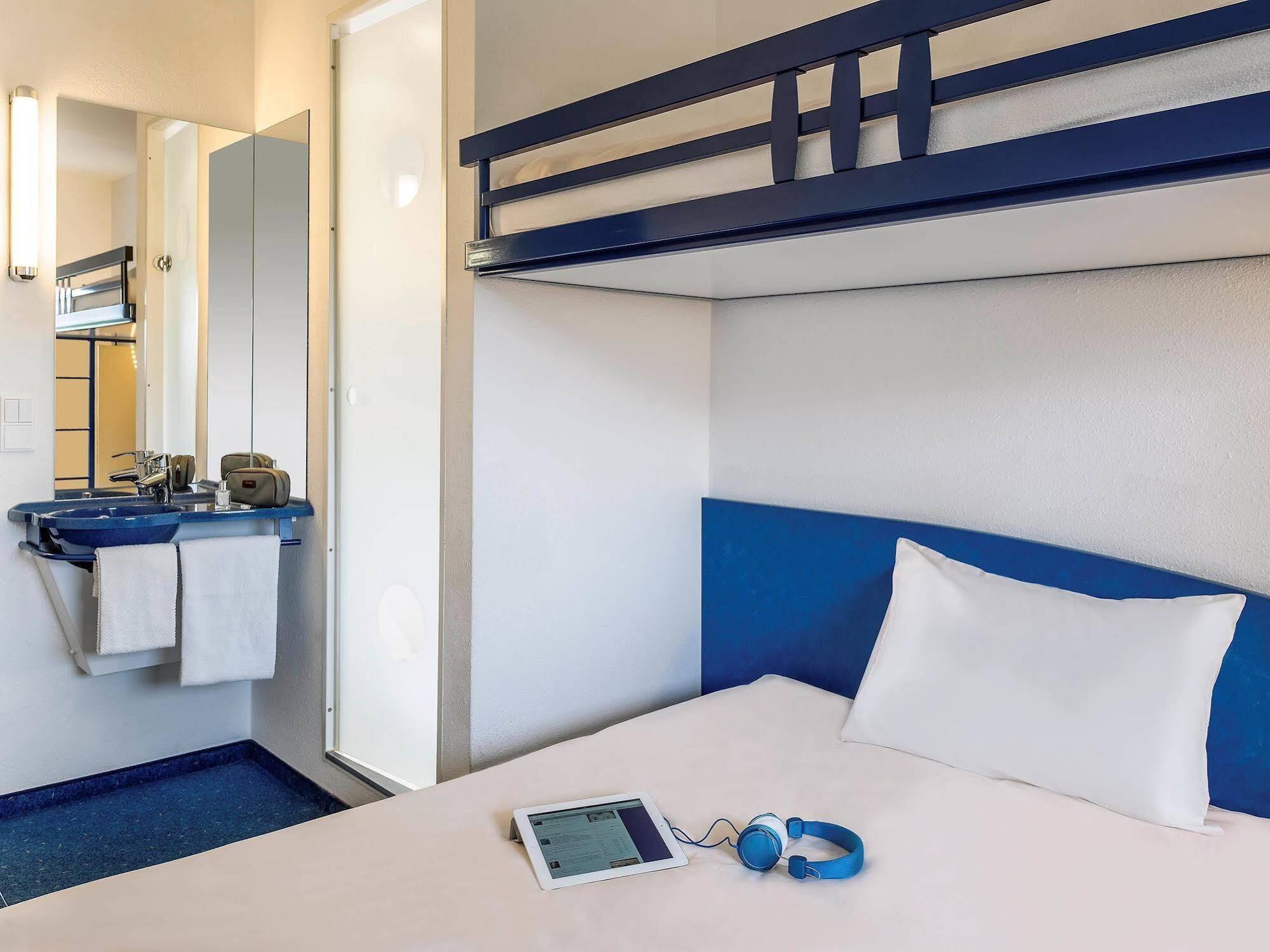 Ibis Budget Bezons Luaran gambar